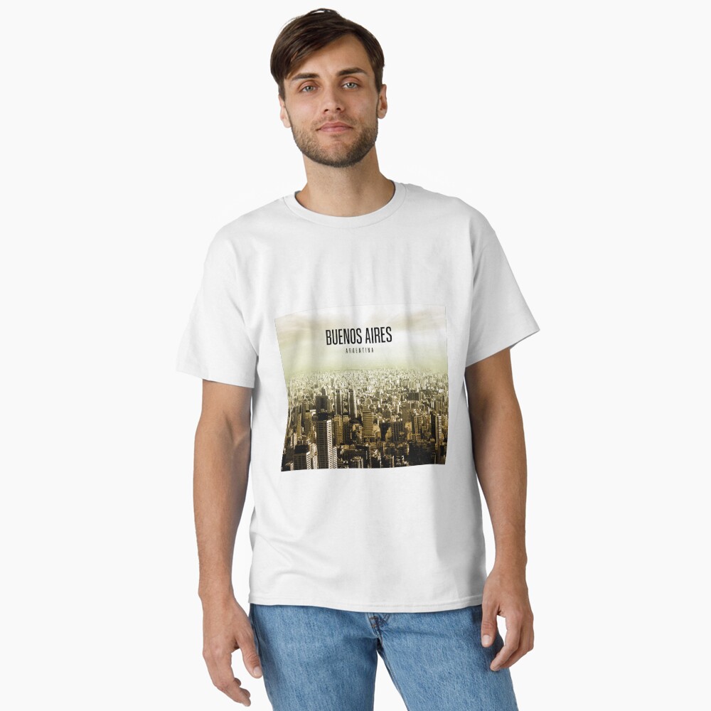 Aperçu de l'œuvre T-shirt classique créée et vendue par HomeLivingCo.