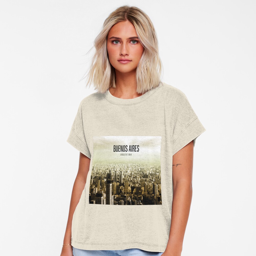 Aperçu de l'œuvre T-shirt décontracté créée et vendue par HomeLivingCo.