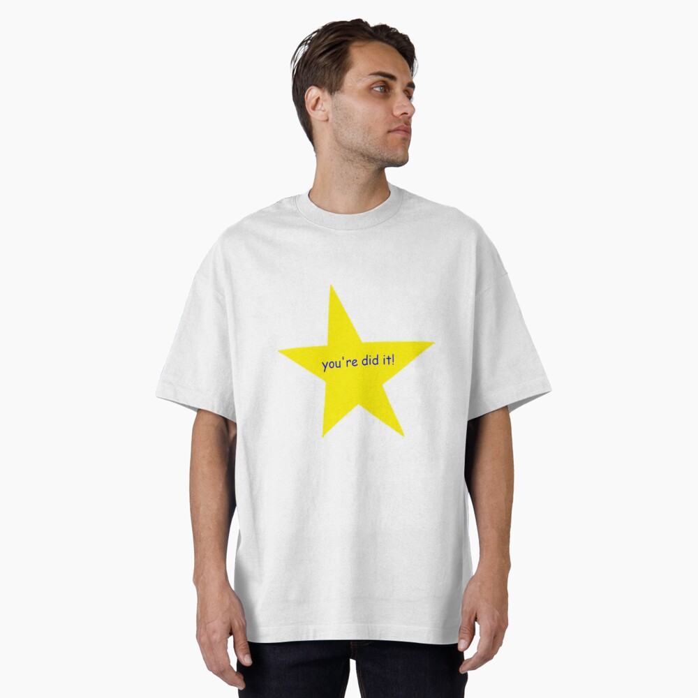Aperçu de l'œuvre T-shirt oversize créée et vendue par Verglence.