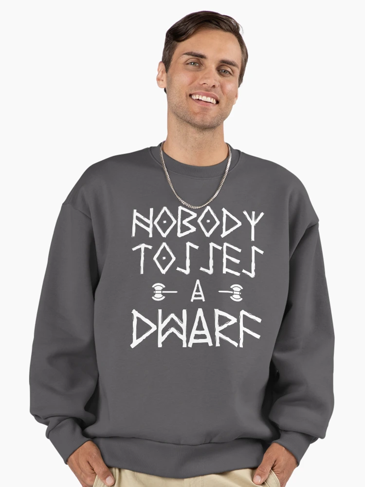 Imagen 2 de 6, Sudadera oversize prémium con la obra Nadie tira un enano, diseñada y vendida por heroics.