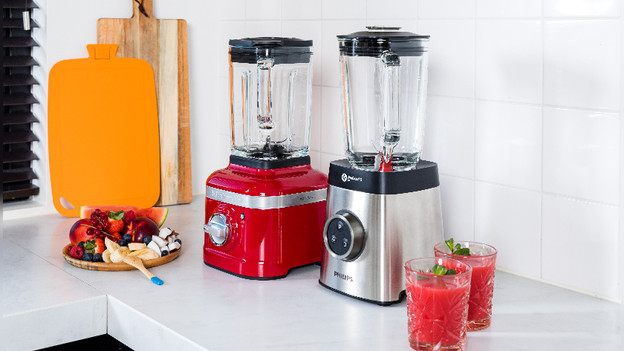 Compare a blender, juicer, and slowjuicer