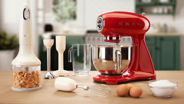 Blender and stand mixer on the counter