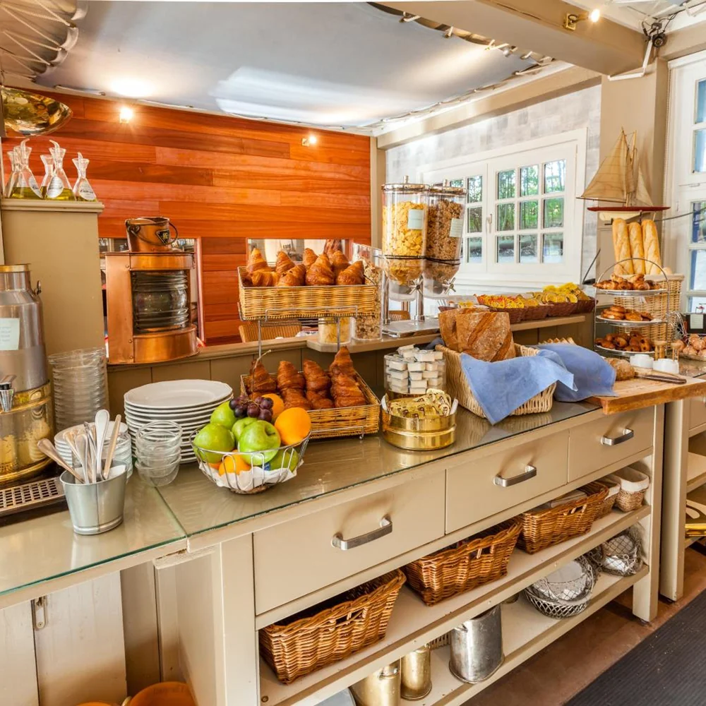 Boat-Hotel De Barge Brugge in Brugge