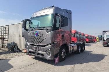 二手福田 欧曼银河 580马力 6X4 AMT自动挡牵引车(国六) 双驱 福田康明斯二手牵引车 黄牌图片