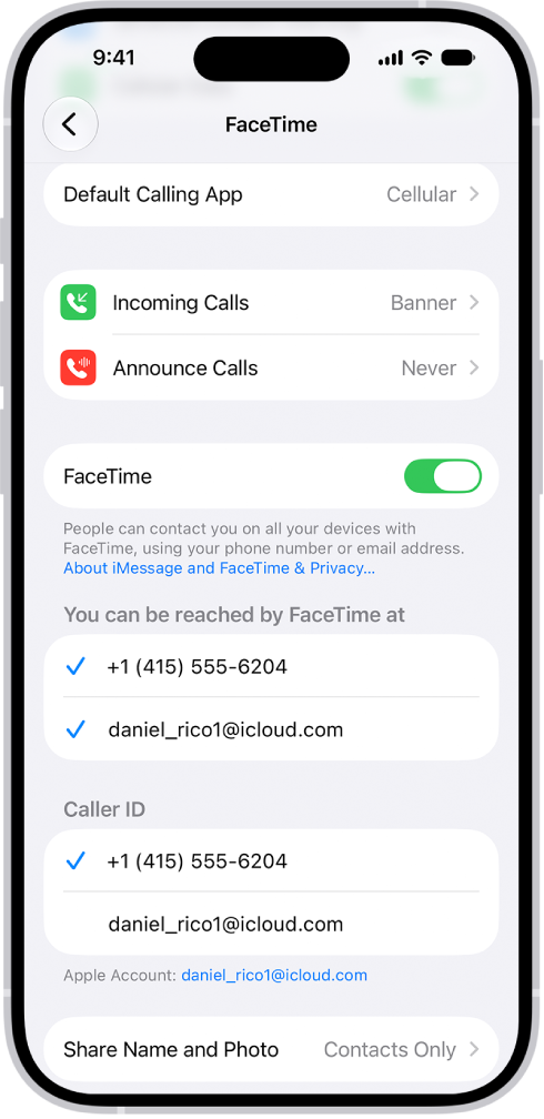 Ecranul de configurări FaceTime, afișând opțiunea Aplicație implicită apelare, comanda pentru activarea sau dezactivarea FaceTime și numărul de telefon și adresa de e‑mail la care vă pot contacta alte persoane.