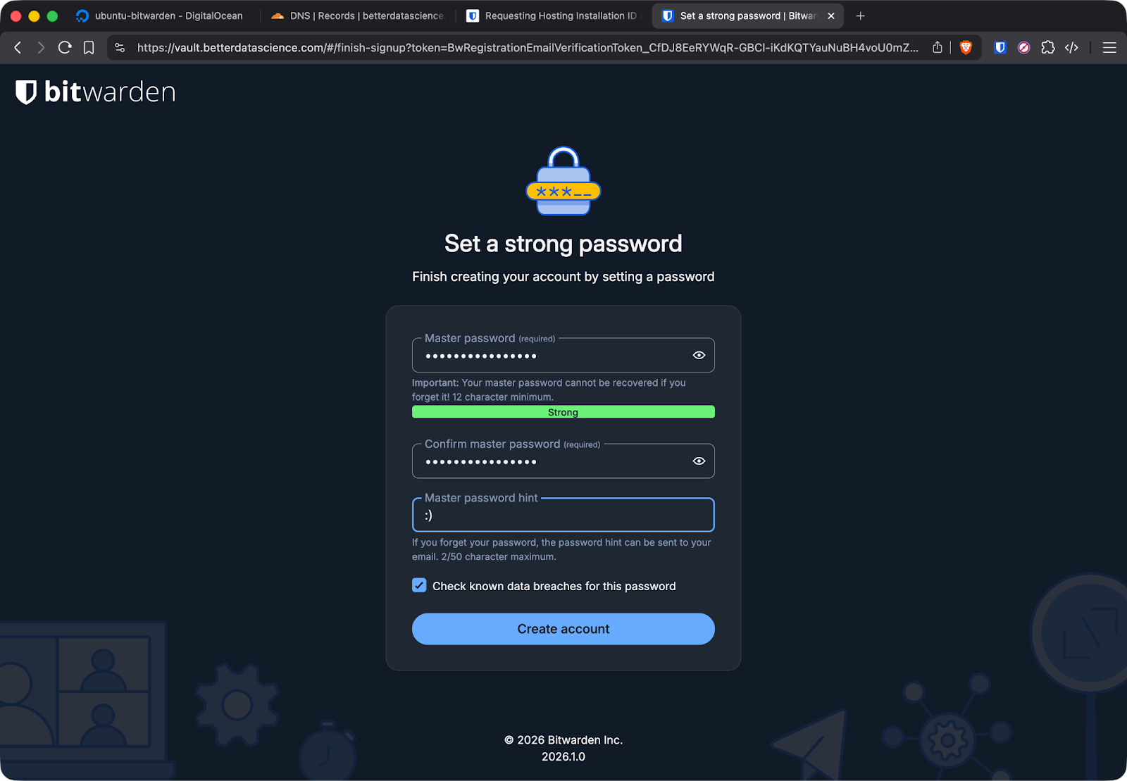 Creación de usuarios en Bitwarden