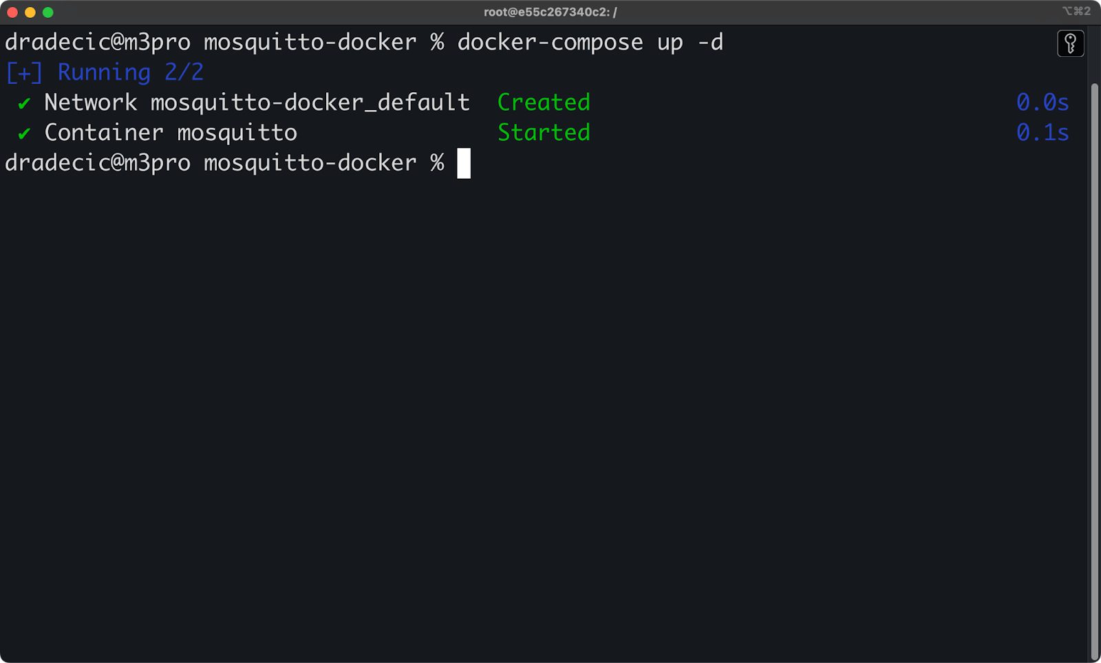 Imagen 2: Ejecución de Mosquitto con Docker Compose