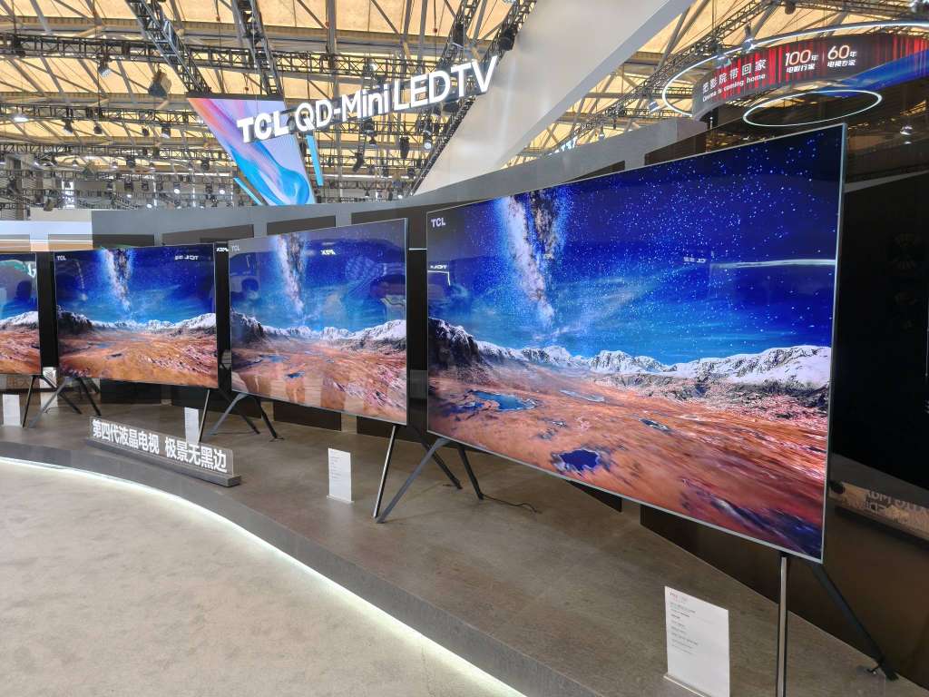 TCL这款电视凭啥在AWE2025抢尽风头？看完这三大黑科技你就懂了