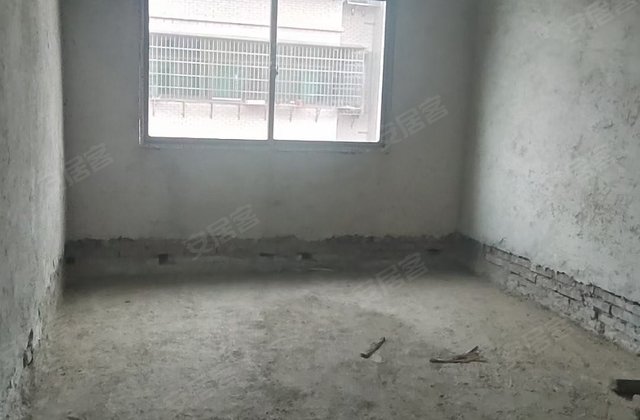 顺达西部风情3室2厅145㎡19万二手房图片