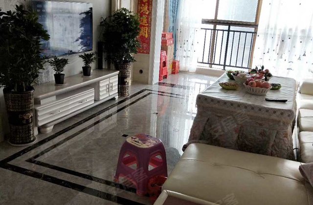 南门湖华侨城4室2厅141㎡76万二手房图片