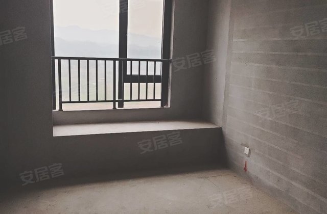 江澜桂语3室2厅121㎡102万二手房图片