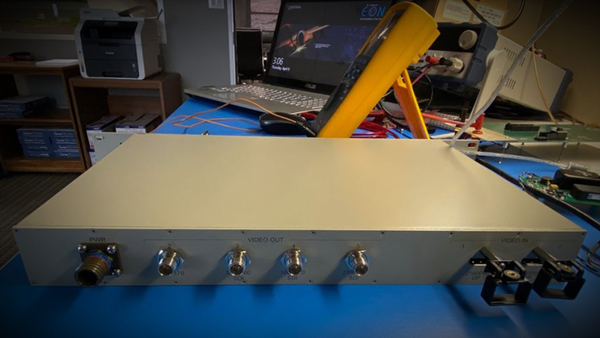 Eon Instrumentation's DP-25 high-speed display port switcher