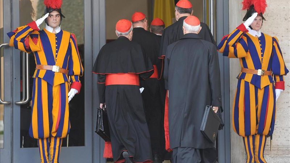 Los cardenales reuniéndose en 2013 antes del cónclave