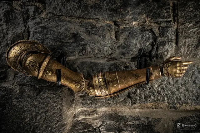 Elden Ring: El Brazo de Malenia Tamaño Real Pure Arts