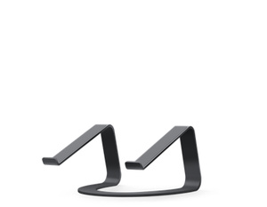 Le support, en aluminium noir mat, possède deux bras robustes et une base incurvée pour une stabilité maximale et une circulation d'air optimale autour de votre Mac.