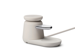 Belkin UltraCharge 3-in-1 Magnetic Charging Dock, rear exterior, Apple Watch charger in centre, USB-C port at bottom