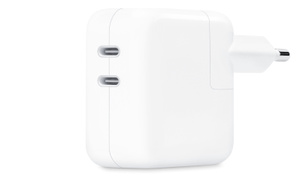 อะแดปเตอร์แปลงไฟ USB-C แบบพอร์ตคู่ขนาด 35 วัตต์ให้คุณชาร์จอุปกรณ์สองชิ้นพร้อมกันได้
