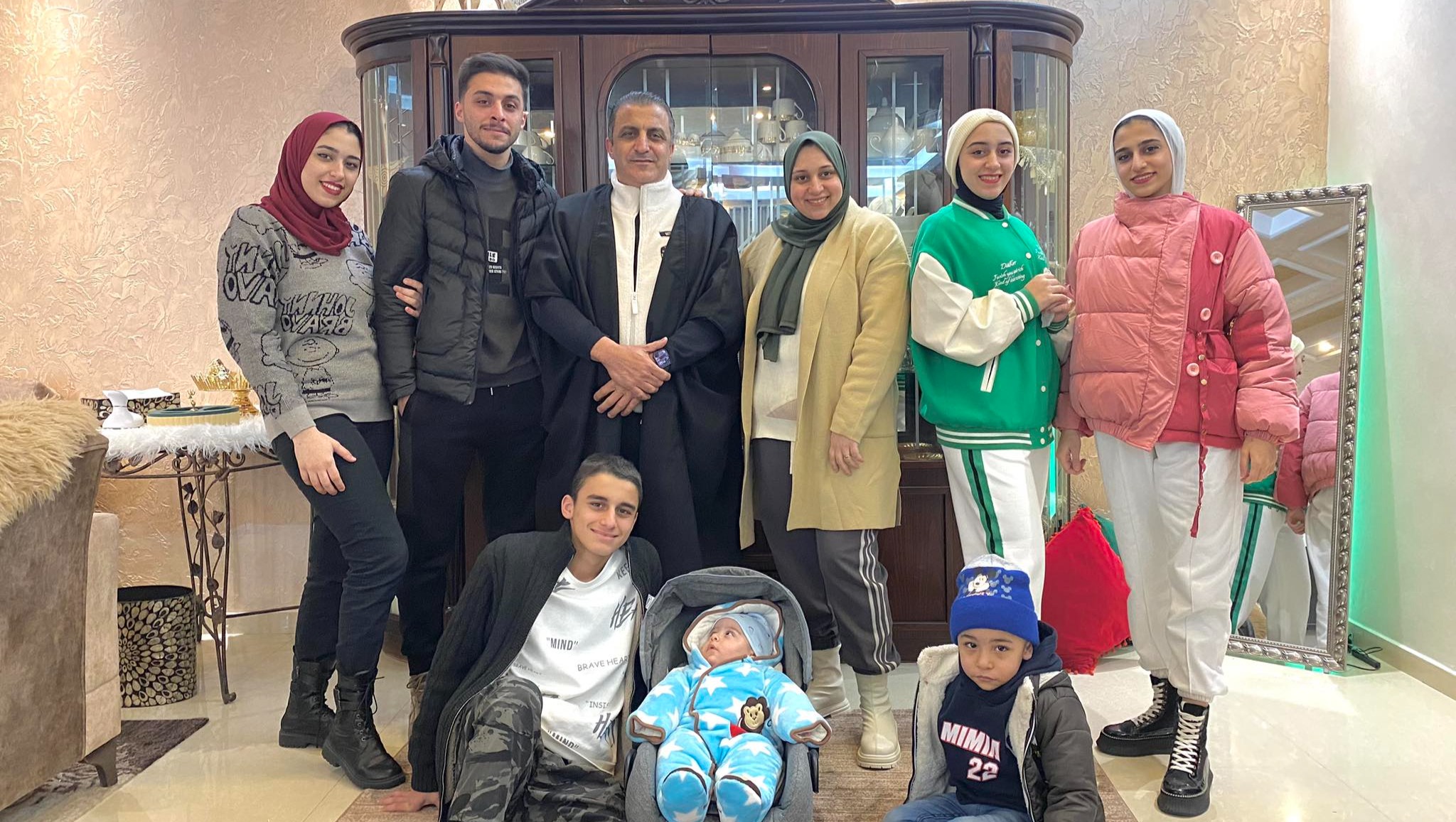 Donate to Urgent apeal to help almasharawi family leave Gaza, organized by Heba almashharawi