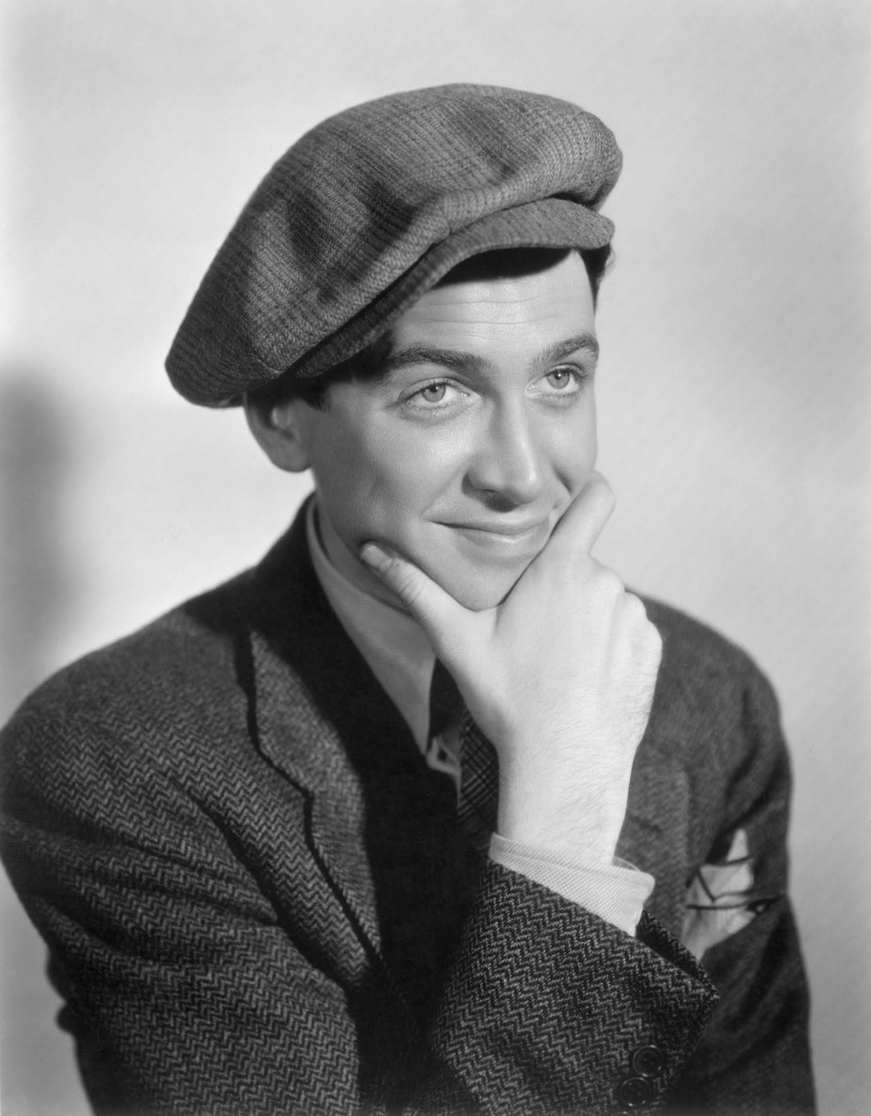 Beret James Stewart Achtergrond