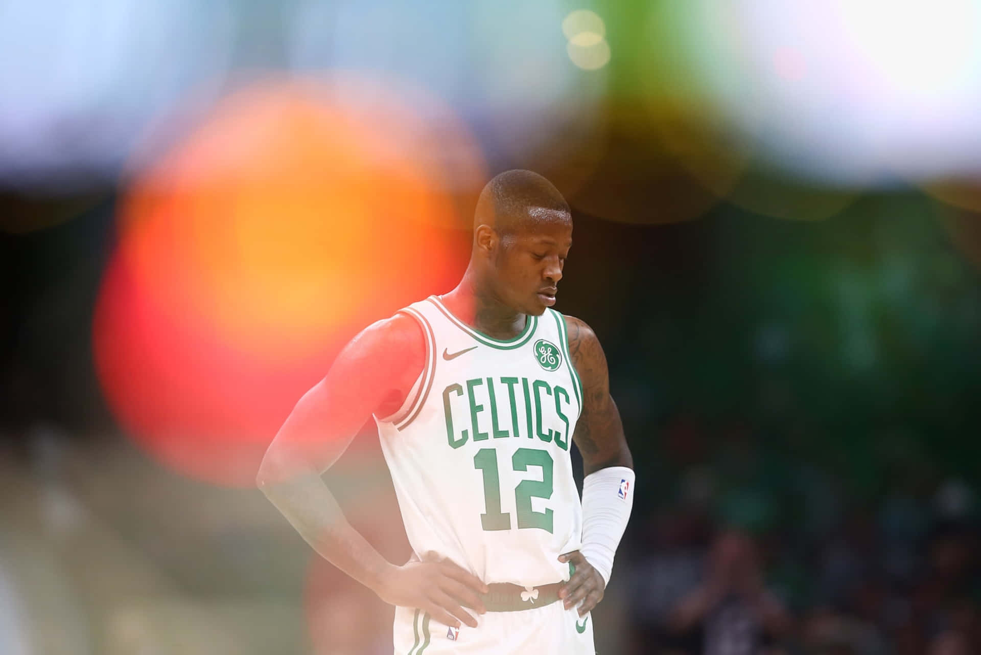 Fotoestética De Terry Rozier Do Boston Celtics Como Papel De Parede Do Computador Ou Do Celular. Papel de Parede