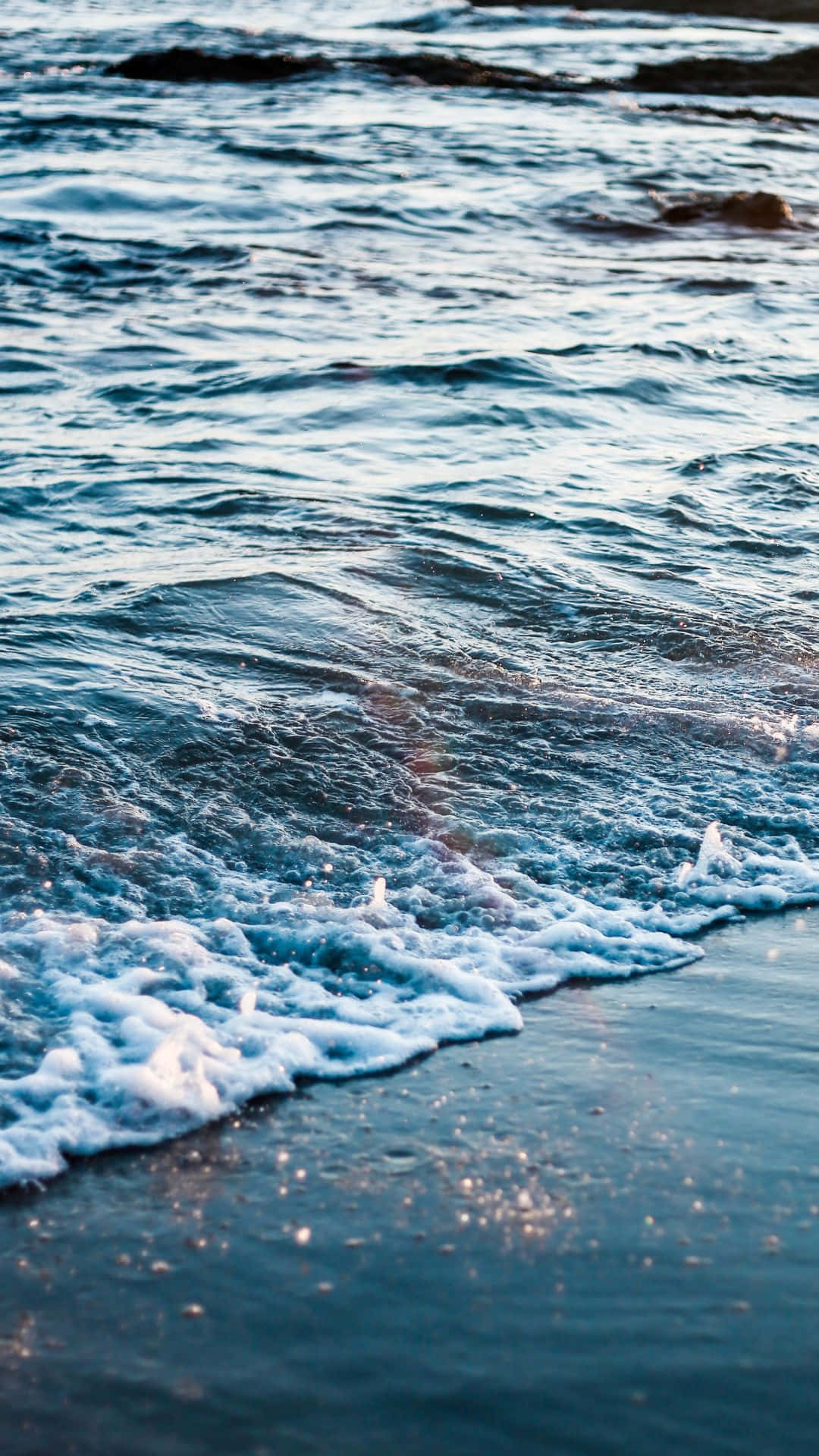 Soothing Wave Pattern for iPhone Background Wallpaper