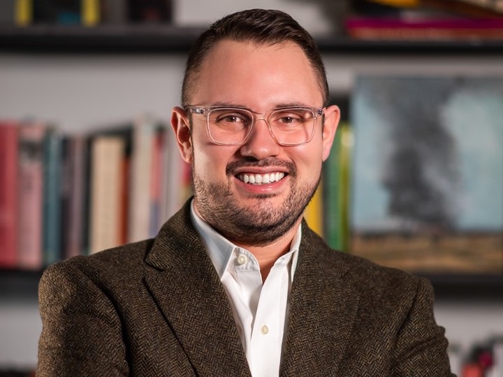 Jason Resendez Receives the National Hispanic Council on Aging’s 2022 Service Award for Caregiving