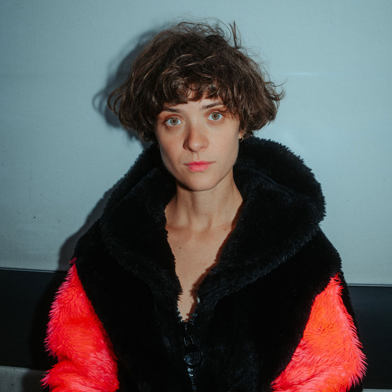 Portraitfoto von Liv Lisa Fries