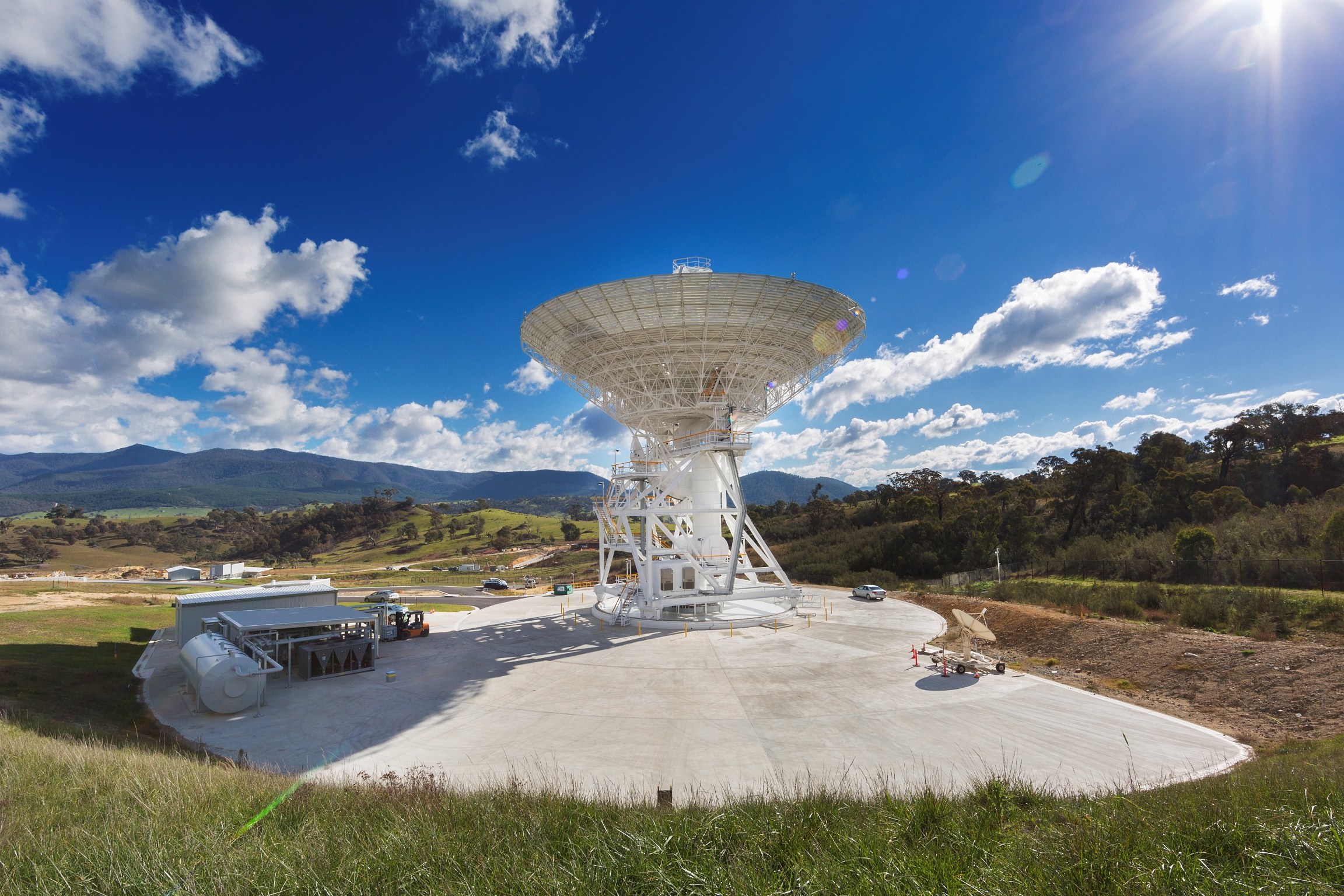 Deep Space Network, a 112-foot-wide antenna at Canberra Deep Space Communications Complex near Canberra, Australia.
