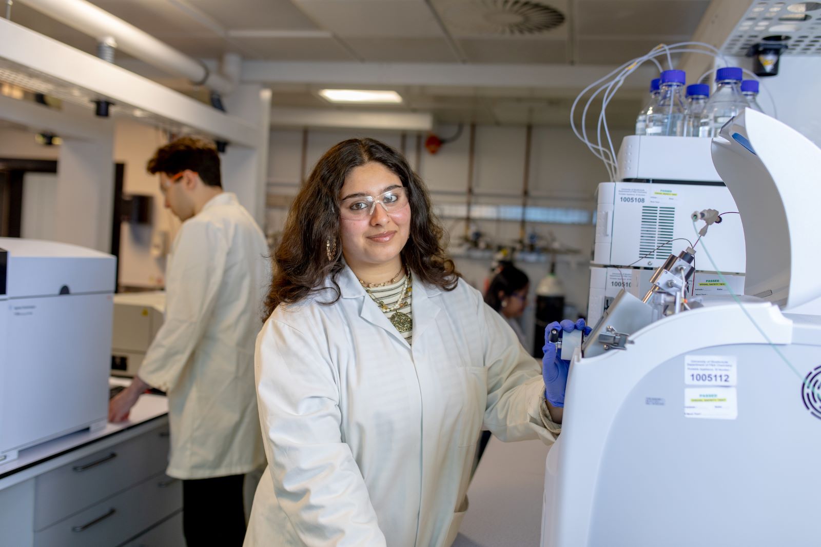 Girl Scientist in Lab Girl Scientist in Lab