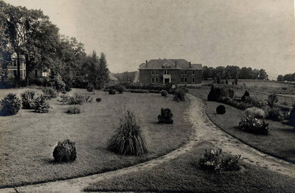 Campus View 1909 Campus View 1909